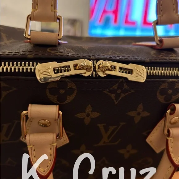 Louis Vuitton Speedy 25 - Picture 15 of 17